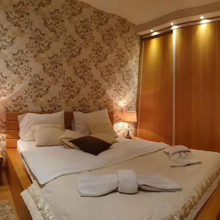 Διαμέρισμα Shabby Chik, Cozy Near St Sava Temple *