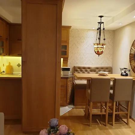 Shabby Chik, Cozy Near St Sava Temple Βελιγράδι